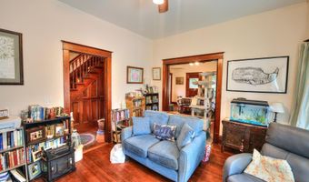 815 S 358th St, Avoca, NE 68307