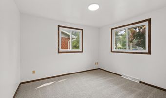 224 S TELULAH Ave, Appleton, WI 54915