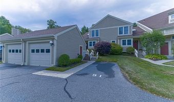 51 Brittania Dr 51, Danbury, CT 06811