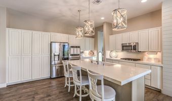 71 Fountainhead Cir, Henderson, NV 89052