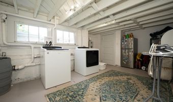 2010 Marye St, Alexandria, LA 71301