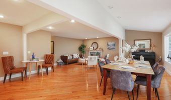 6 Harbor View Dr, Atlantic Highlands, NJ 07716