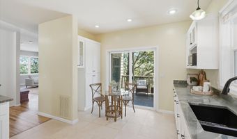 215 Piedmont Dr, Ashland, OR 97520
