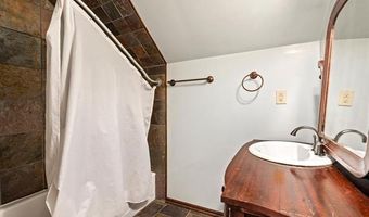 804 W Main St N, Beggs, OK 74421