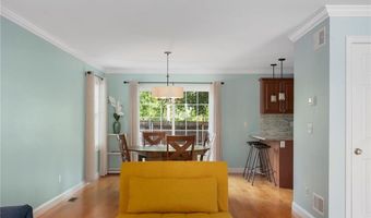55 Vine St, East Greenwich, RI 02818