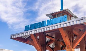 2815 Crusader St, Alameda, CA 94501