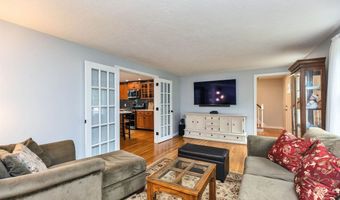 66 Cambridge Rd, Bedford, NH 03110