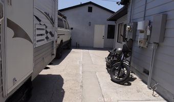 1260 E Turin Ave B, Anaheim, CA 92805