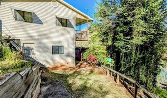 238 Lakeview Dr, Almond, NC 28702