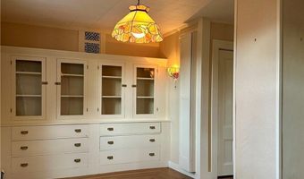 481 Oliphant Ln, Middletown, RI 02842