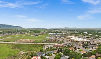3572 Meadowlark Dr, Casper, WY 82604