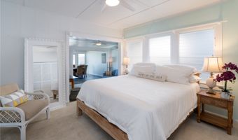 1276 Mokulua Dr, Kailua, HI 96734