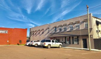 121 Public Sq, Batesville, MS 38606