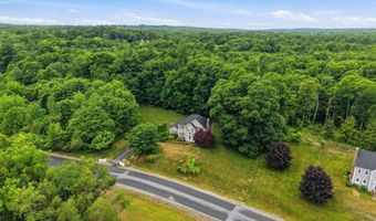 43 Emerson Rd, Chester, NH 03036