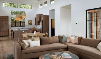 68-1002 NOHEA MAKAI St, Kamuela, HI 96743
