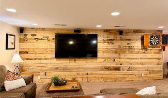 315 Fingal Dr, Alexandria, MN 56308