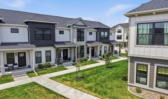 2305 SW Parkway Ln, Ankeny, IA 50023