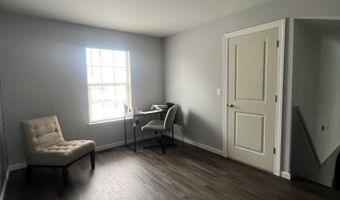 8 Compass Ln, Barnegat, NJ 08005