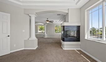 8000 Silver King Dr, Las Vegas, NV 89129