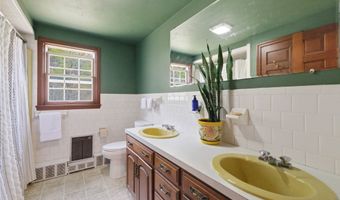 66 Lyford Rd, Brookfield, NH 03872