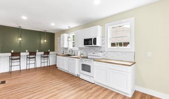 587 Robert Henry, Macon, GA 31206