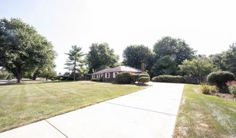 111 Abner Creek Pkwy, Avon, IN 46123