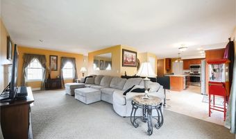 1010 Oakhill Ave, Attleboro, MA 02703
