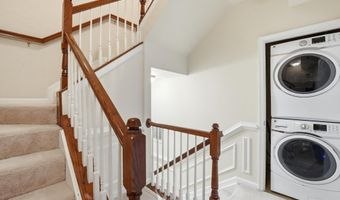 3553 HUNTLEY MANOR Ln, Alexandria, VA 22306