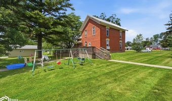 922 3rd Ave, Ackley, IA 50601