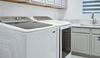 10534 Mandarino Ave, Las Vegas, NV 89135