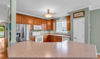 5 Minot Light Ct, Barnegat, NJ 08005