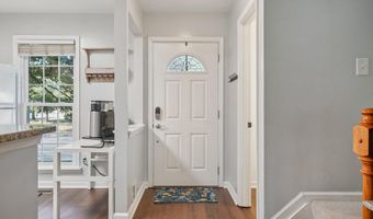 6575 OLD CARRIAGE Dr, Alexandria, VA 22315