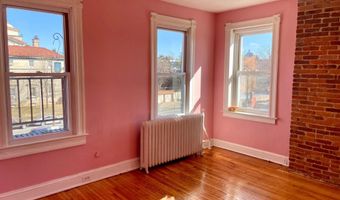 2735 N CHARLES St 3RD FLR, Baltimore, MD 21218