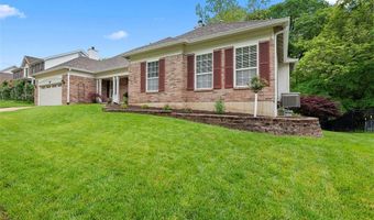 500 Terrington Dr, Ballwin, MO 63021