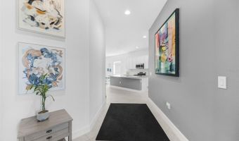 5547 DEL CORONADO Dr, Apollo Beach, FL 33572