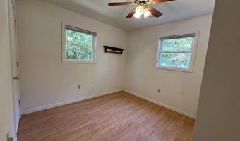 6257 E Calvertville Rd, Bloomfield, IN 47424