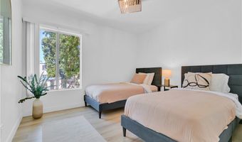 5700 Etiwanda Ave 252, Los Angeles, CA 91356
