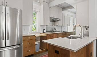 999 High St, Bath, ME 04530