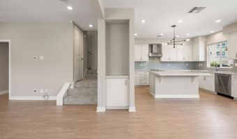 1105 Hibiscus Way, Oceanside, CA 92054