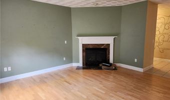 200 Roger Williams Ave 207, East Providence, RI 02916