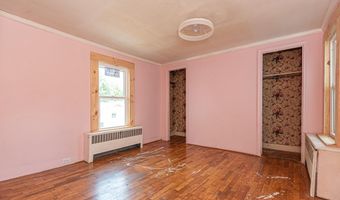 19 BURLEY St, Berlin, MD 21811