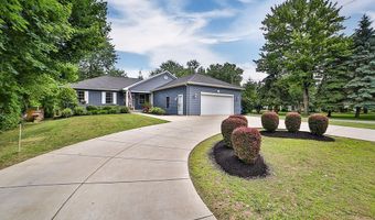 125 Stahl Rd, Amherst, NY 14068