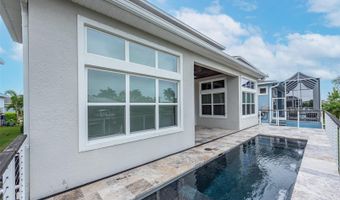 5305 WISHING ARCH Dr, Apollo Beach, FL 33572