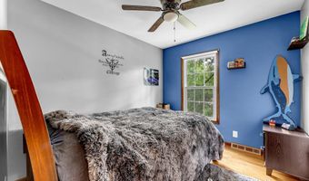 667 Duxbury Ct SE, Ada, MI 49301