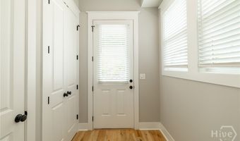 261 Highpointe Ln, Athens, GA 30606