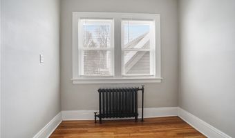 111 N Portage Path, Akron, OH 44303