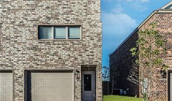 2717 SW Livingston Sq, Bentonville, AR 72713