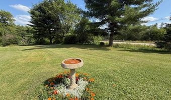 10 Palm St, Baileyville, ME 04694