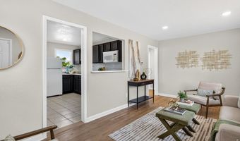 835 Lansing St, Aurora, CO 80010