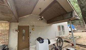 3916 Hidden Lake Ct, Alvarado, TX 76009